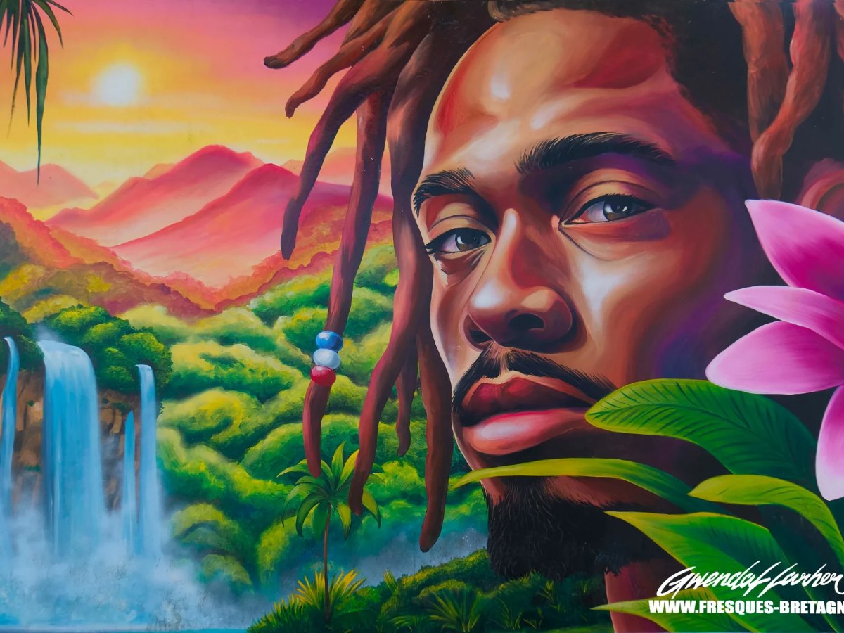 Fresque murale à Pleyben, Lycée (street art)